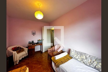 Casa à venda com 102m², 4 quartos e 1 vagaQuarto 3