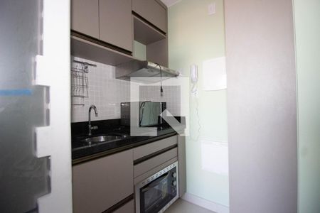 Cozinha e Área de Serviço de apartamento para alugar com 1 quarto, 33m² em Park Sul, Brasília