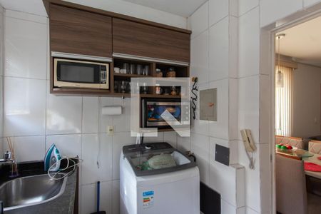 Apartamento à venda com 48m², 2 quartos e 1 vagaCozinha e Área de Serviço