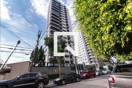 Apartamento à venda com 176m², 3 quartos e 3 vagasFachada