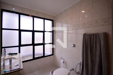 Apartamento à venda com 176m², 3 quartos e 3 vagasBanheiro do Quarto 1