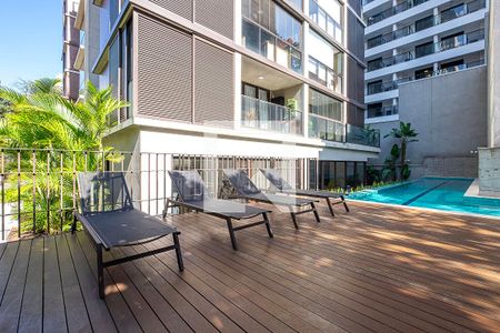 Studio para alugar com 47m², 1 quarto e 1 vagaPiscina