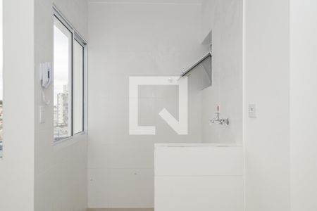 Apartamento para alugar com 42m², 2 quartos e sem vaga Apartamento para alugar com 42m², 2 quartos e sem vagaÁrea de Serviço
