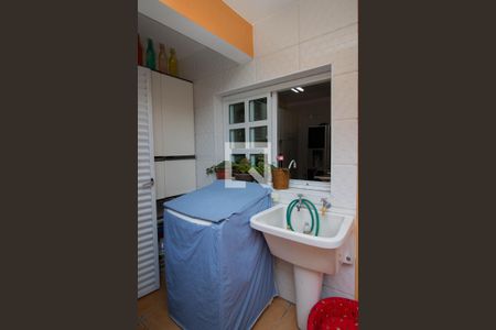 Casa à venda com 200m², 3 quartos e 3 vagasÁrea de Serviço