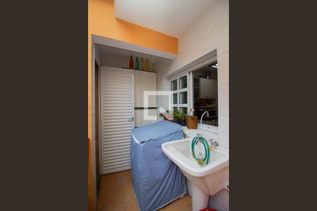 Casa à venda com 200m², 3 quartos e 3 vagasÁrea de Serviço