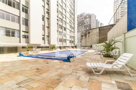 Apartamento à venda com 96m², 2 quartos e 1 vaga Apartamento à venda com 96m², 2 quartos e 1 vagaPiscina