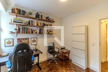 Apartamento à venda com 96m², 2 quartos e 1 vagaQuarto 2