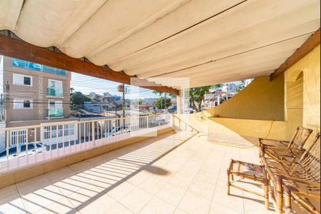 Casa para alugar com 120m², 2 quartos e 1 vagaÁrea Externa