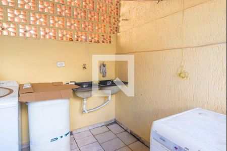 Casa para alugar com 120m², 2 quartos e 1 vagaÁrea de Serviço