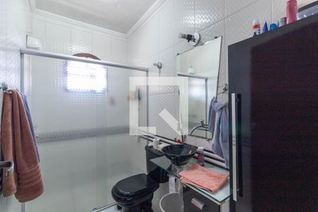 Casa à venda com 200m², 3 quartos e 2 vagas Casa à venda com 200m², 3 quartos e 2 vagasBanheiro da Suíte 2