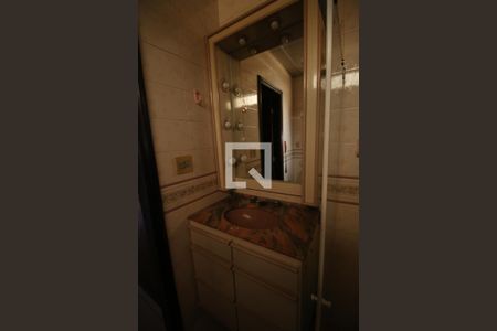 Casa à venda com 220m², 3 quartos e 1 vagaBanheiro da Suíte 2