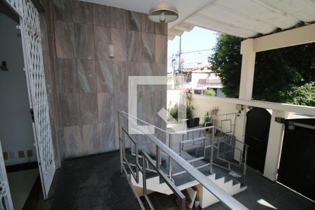 Casa à venda com 220m², 3 quartos e 1 vagaVaranda