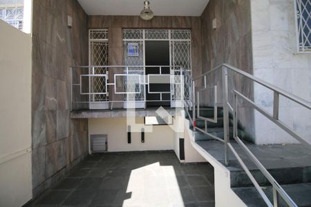 Casa à venda com 220m², 3 quartos e 1 vagaGaragem