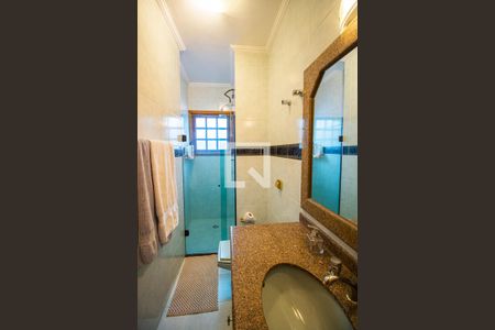 Casa à venda com 260m², 4 quartos e 6 vagas Casa à venda com 260m², 4 quartos e 6 vagasBanheiro Social