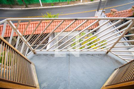 Casa à venda com 260m², 4 quartos e 6 vagas Casa à venda com 260m², 4 quartos e 6 vagasVaranda da Suíte