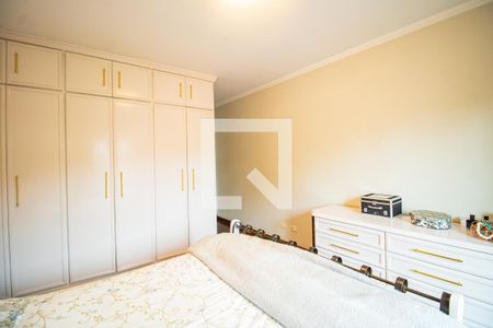 Casa à venda com 260m², 4 quartos e 6 vagas Casa à venda com 260m², 4 quartos e 6 vagasSuíte