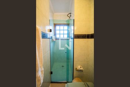 Casa à venda com 260m², 4 quartos e 6 vagas Casa à venda com 260m², 4 quartos e 6 vagasBanheiro Social