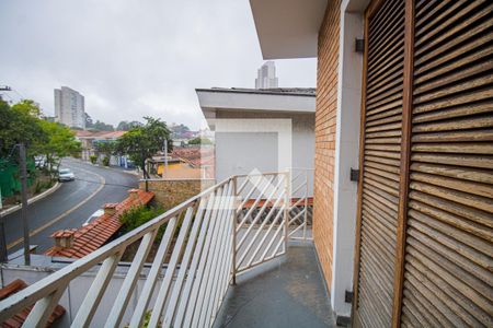 Casa à venda com 260m², 4 quartos e 6 vagas Casa à venda com 260m², 4 quartos e 6 vagasVaranda da Suíte