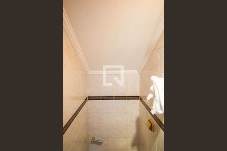 Casa à venda com 260m², 4 quartos e 6 vagas Casa à venda com 260m², 4 quartos e 6 vagasLavabo