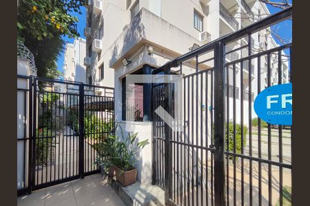 Apartamento à venda com 68m², 3 quartos e 1 vagaFachada e portaria