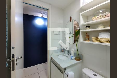 Apartamento à venda com 68m², 3 quartos e 1 vagaBanheiro Corredor