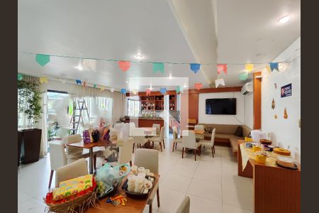 Apartamento à venda com 68m², 3 quartos e 1 vagaÁrea comum - Salão de festas