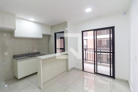 Sala de apartamento à venda com 2 quartos, 48m² em Ayrosa, Osasco