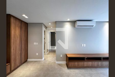 Sala de apartamento para alugar com 2 quartos, 66m² em Jardim das Acácias, São Paulo