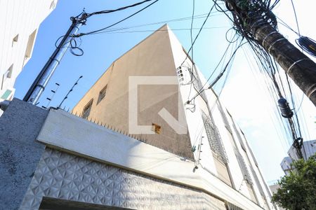 Apartamento à venda com 65m², 2 quartos e sem vagaFachada