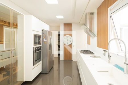 Apartamento para alugar com 242m², 3 quartos e 3 vagasCozinha