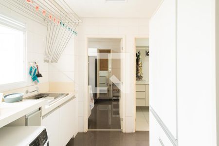 Apartamento para alugar com 242m², 3 quartos e 3 vagasÁrea de Serviço