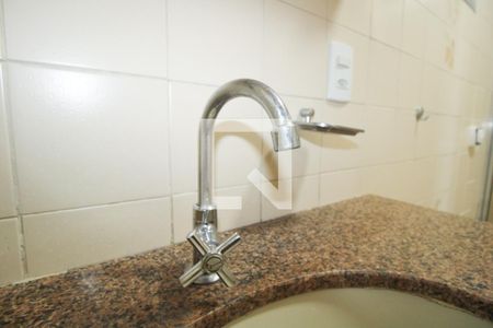 Apartamento à venda com 81m², 3 quartos e 2 vagasBanheiro