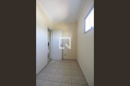 Apartamento à venda com 81m², 3 quartos e 2 vagasQuarto 3