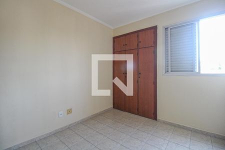 Apartamento à venda com 81m², 3 quartos e 2 vagasQuarto 2
