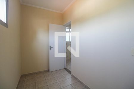Apartamento à venda com 81m², 3 quartos e 2 vagasQuarto 3