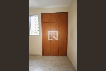 Apartamento à venda com 81m², 3 quartos e 2 vagasQuarto 1