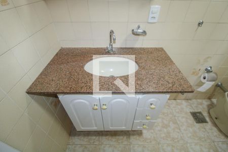 Apartamento à venda com 81m², 3 quartos e 2 vagasBanheiro