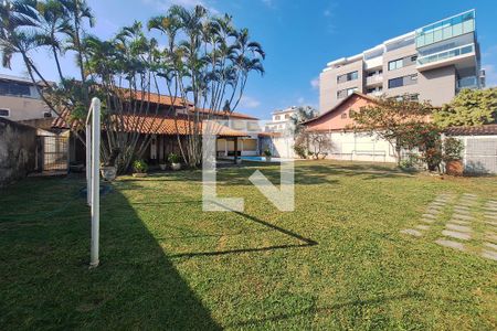 Casa à venda com 720m², 6 quartos e 5 vagasQuintal