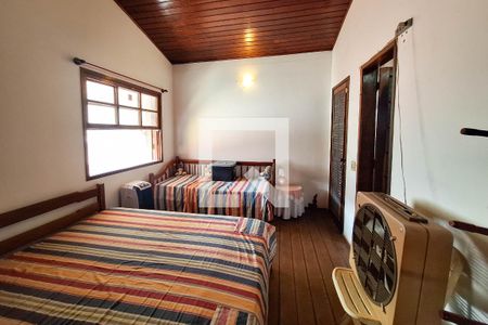 Casa à venda com 720m², 6 quartos e 5 vagasSuíte 2