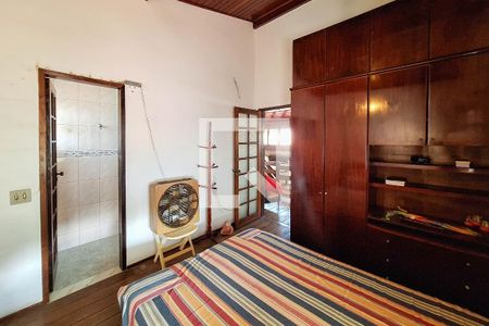 Casa à venda com 720m², 6 quartos e 5 vagasSuíte 2