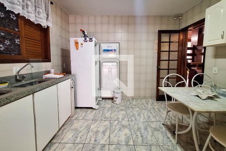 Casa à venda com 720m², 6 quartos e 5 vagasCozinha