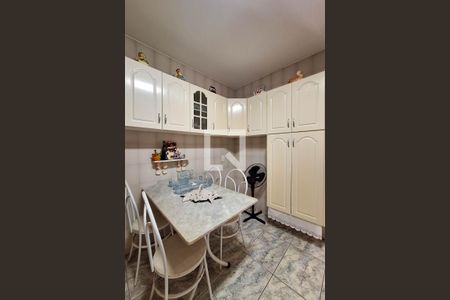 Casa à venda com 720m², 6 quartos e 5 vagasCozinha