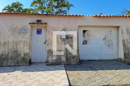 Casa à venda com 720m², 6 quartos e 5 vagasFachada