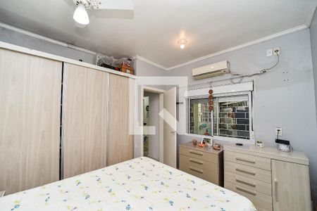 Suíte de apartamento para alugar com 3 quartos, 90m² em Passo da Areia, Porto Alegre