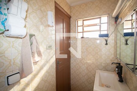 Casa à venda com 400m², 4 quartos e 2 vagas Casa à venda com 400m², 4 quartos e 2 vagasBanheiro