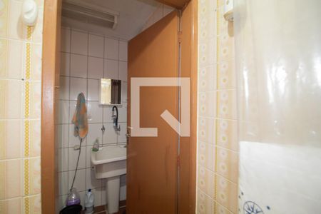 Casa à venda com 400m², 4 quartos e 2 vagas Casa à venda com 400m², 4 quartos e 2 vagasBanheiro