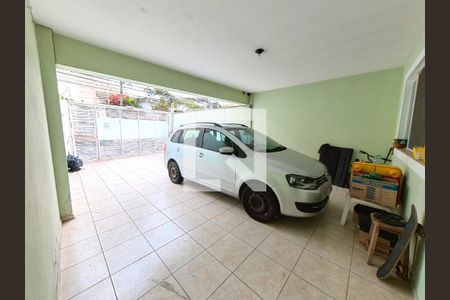 Casa à venda com 170m², 3 quartos e 3 vagasGaragem