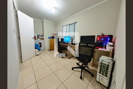 Casa à venda com 170m², 3 quartos e 3 vagasQuarto 2