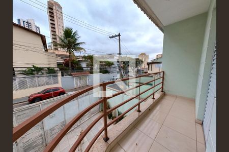 Casa à venda com 170m², 3 quartos e 3 vagasVaranda Quarto 1