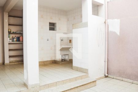 Casa à venda com 155m², 4 quartos e 2 vagasÁrea de Serviço